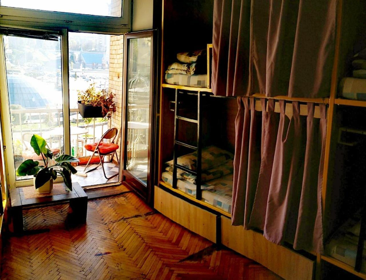 Булгакоff Hostel Kyiv Exterior photo